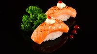 Objednať A14. Special nigiri flambovaný losos (2ks)