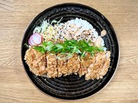 Objednať Kuřecí "Chikinkatsu" řízek s rýží + polévka