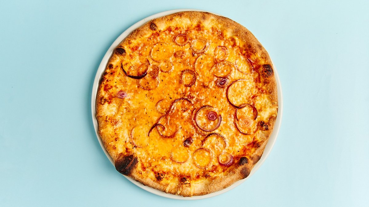 43. Pizza Cipolla