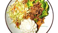 Objednať M5. Hovädzie mäso restované so brokolicou + ryža + Ostrokyslá polievka