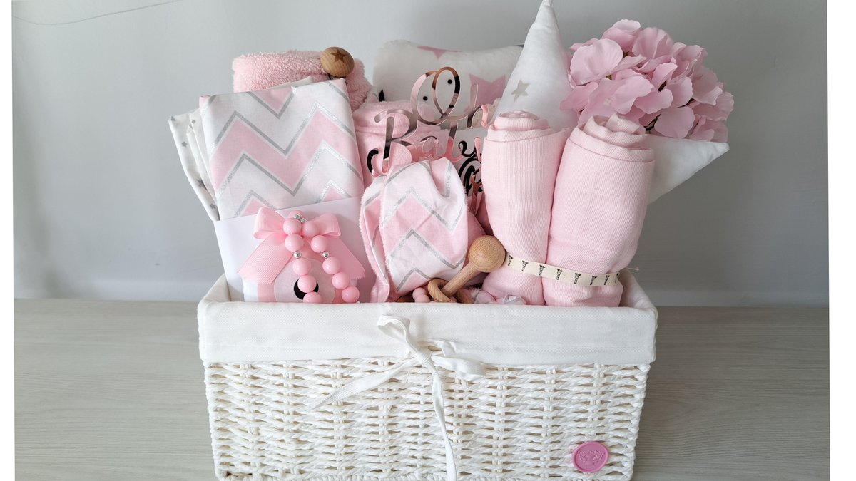 Newborn White Basket 170 Sugar & Spice Luxury Gifts Limassol Wolt