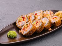 Objednať C24 Spicy tuna tempura roll