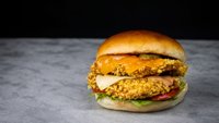 Objednať DOUBLE fried chicken burger menu