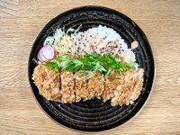 Objednať Kuřecí "Chikinkatsu" řízek s rýží + polévka 