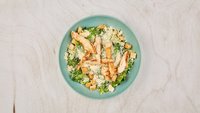 Objednať Caesar Salad with Grilled Chicken