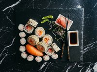 Objednať S1. Sushi SET 18 ks