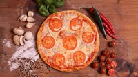Hozzáadás a kosárhoz Paradicsomkarikás pizza (28cm)