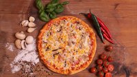Hozzáadás a kosárhoz Gombás, kukoricás pizza (28cm)