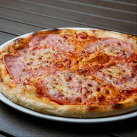 Objednať Prosciutto pizza