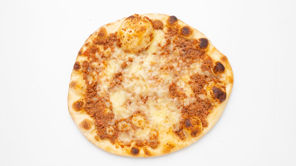Manakish Pizza with Ground Beef and Cheese