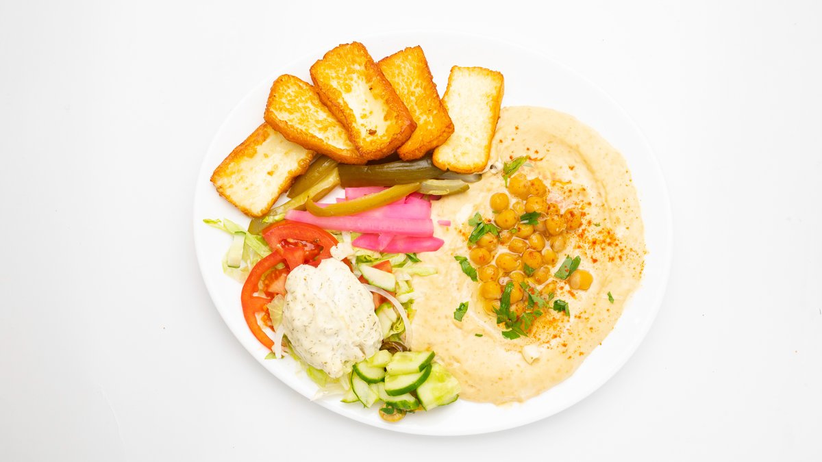 Hummus Halloumi Plate