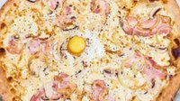 Hozzáadás a kosárhoz Carbonara pizza 32cm