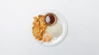 Objednať M14. Voňavé křupavé kuře s mandlemi a rýží