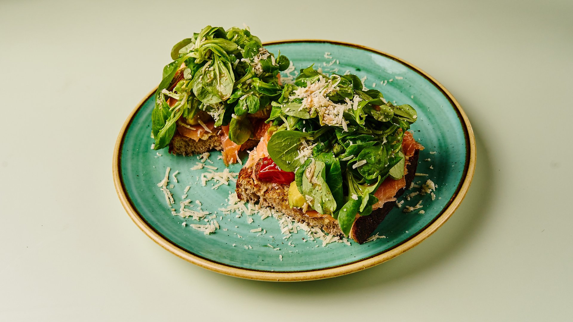 Avocateur | Wolt | Lieferservice | Frankfurt