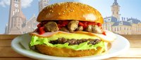 Hozzáadás a kosárhoz Csibemájas hamburger  nagy, marhahússal +sült krumpli +0.33l-es coca-cola