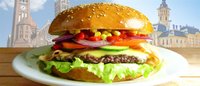 Hozzáadás a kosárhoz Kukoricás hamburger  kicsi, marhahússal +sült krumpli +0.33l-es coca-cola