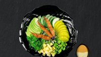 Objednať Ebi tempura salát