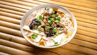 Hozzáadás a kosárhoz Pho marha húsos leves rizstésztával牛肉汤米粉