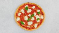 Objednať Pizza margarita 40cm + Pepsi (0,33l) zdarma
