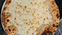 Hozzáadás a kosárhoz Quattro formaggi pizza (32cm)