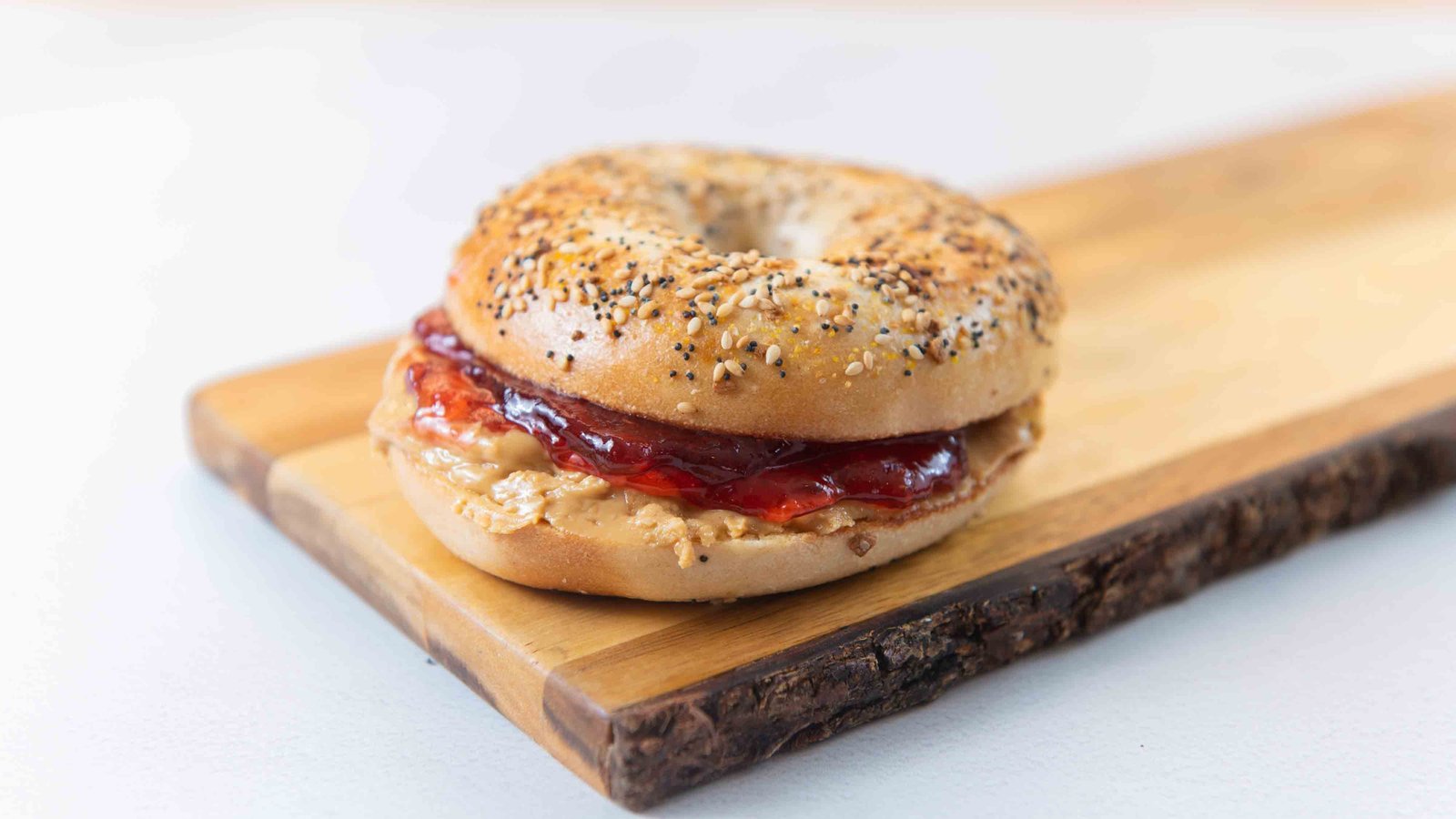 Bagel Me Wolt Delivery Nicosia
