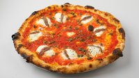 Objednať Pizza Napoli 28 cm