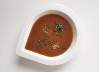 Objednať Gulášová polévka s masem(500ml)