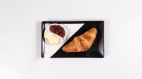 Objednať Francúzsky maslový croissant - maslo + džem