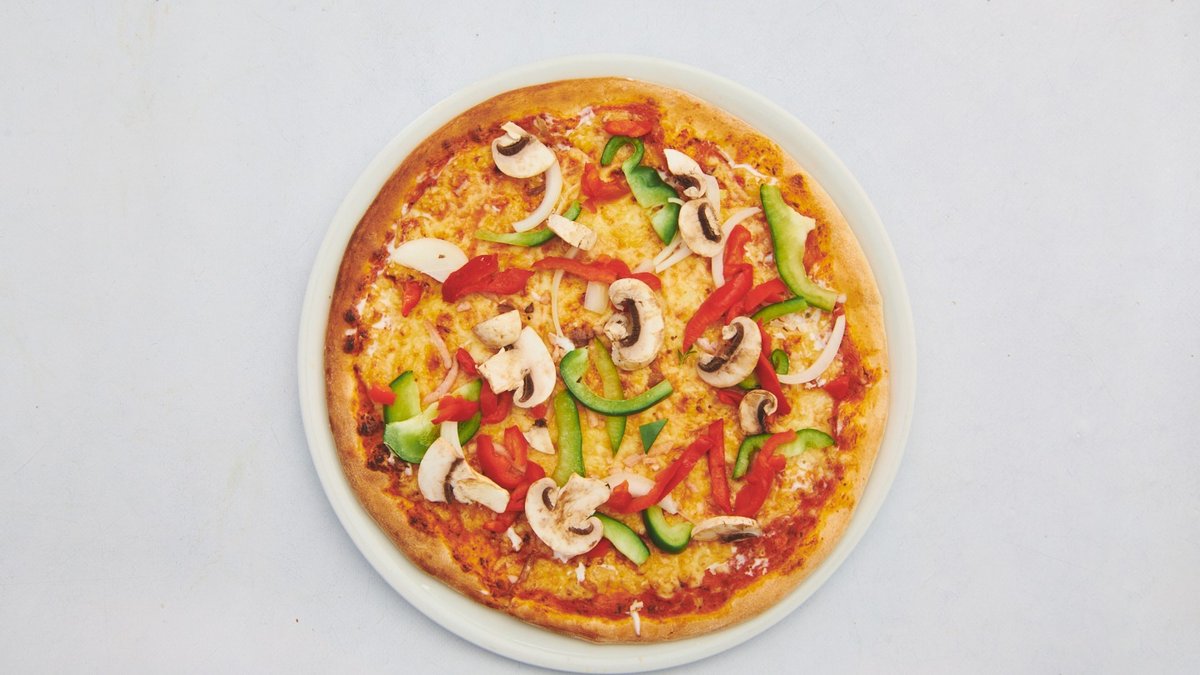 Royal Pizza & Burger House Lækker pizza fra dine nye bedste venner