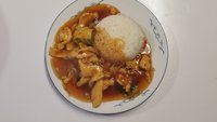 Objednať M51. Kuře v česnekovou omáčku s rýži