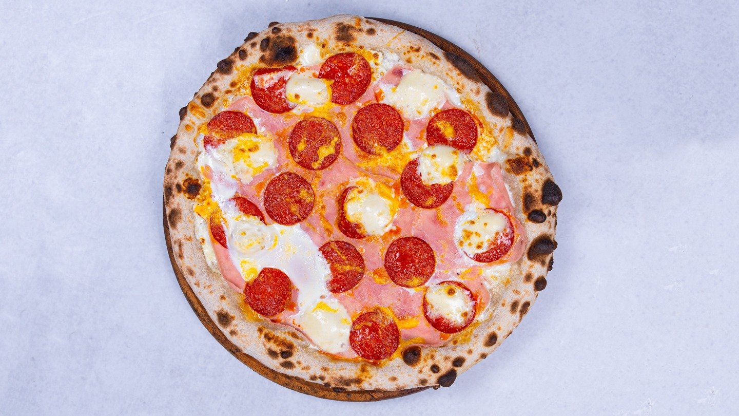 Pizza na drva Mikele Zemun Wolt Dostava Beograd