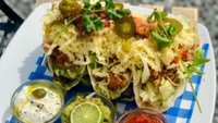 Objednať Adobo Street Tacos (3 ks) s trhaným vepřovým masem v omáčce z mexických paprik