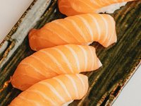 Objednať Sake nigiri/losos