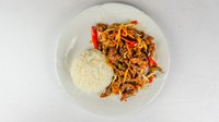 Objednať M37. Hovězí sušené maso v chilli s rýží