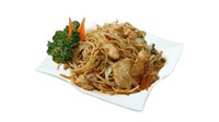 Objednať T5a. Smažené nudle nudle s kuřecím masem po thajsku