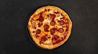 Hozzáadás a kosárhoz Full csípős pizza (32cm)