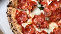 Hozzáadás a kosárhoz Salame Piccante pizza (30cm)