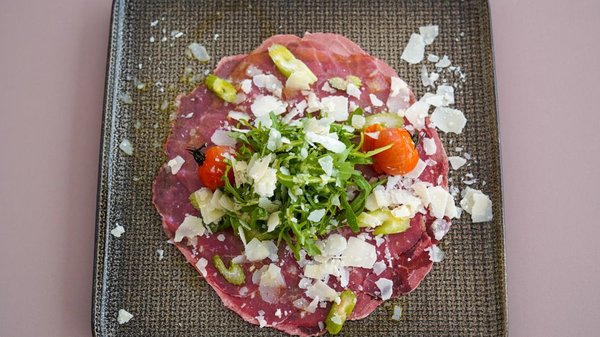 Stasny&amp;#39;s, Pizza, Burger &amp; more | Wolt | Lieferservice | Frankfurt
