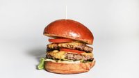 Objednať Big classic burger + COCA-COLA 🩵🩵🩵