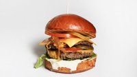 Objednať Big pfefer burger + COCA-COLA 🩵🩵🩵
