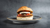 Hozzáadás a kosárhoz Vegetáriánus kecskesajtos burger / Vegetarian cheese burger