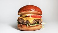 Objednať Cheese burger + COCA-COLA FREE 🩵🩵🩵