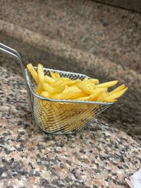 Objednať 150g Hranolky chrumkavé extra TENKÉ