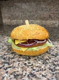 Objednať Kurací Cheese burger bez hranoliek