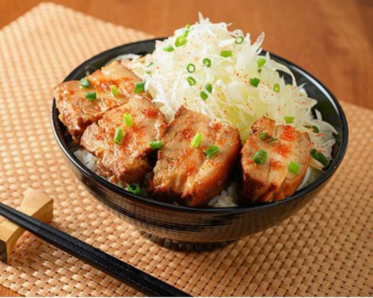 和丼～ごろごろ角煮と濃厚土手煮～ 東日暮里店 | Wolt