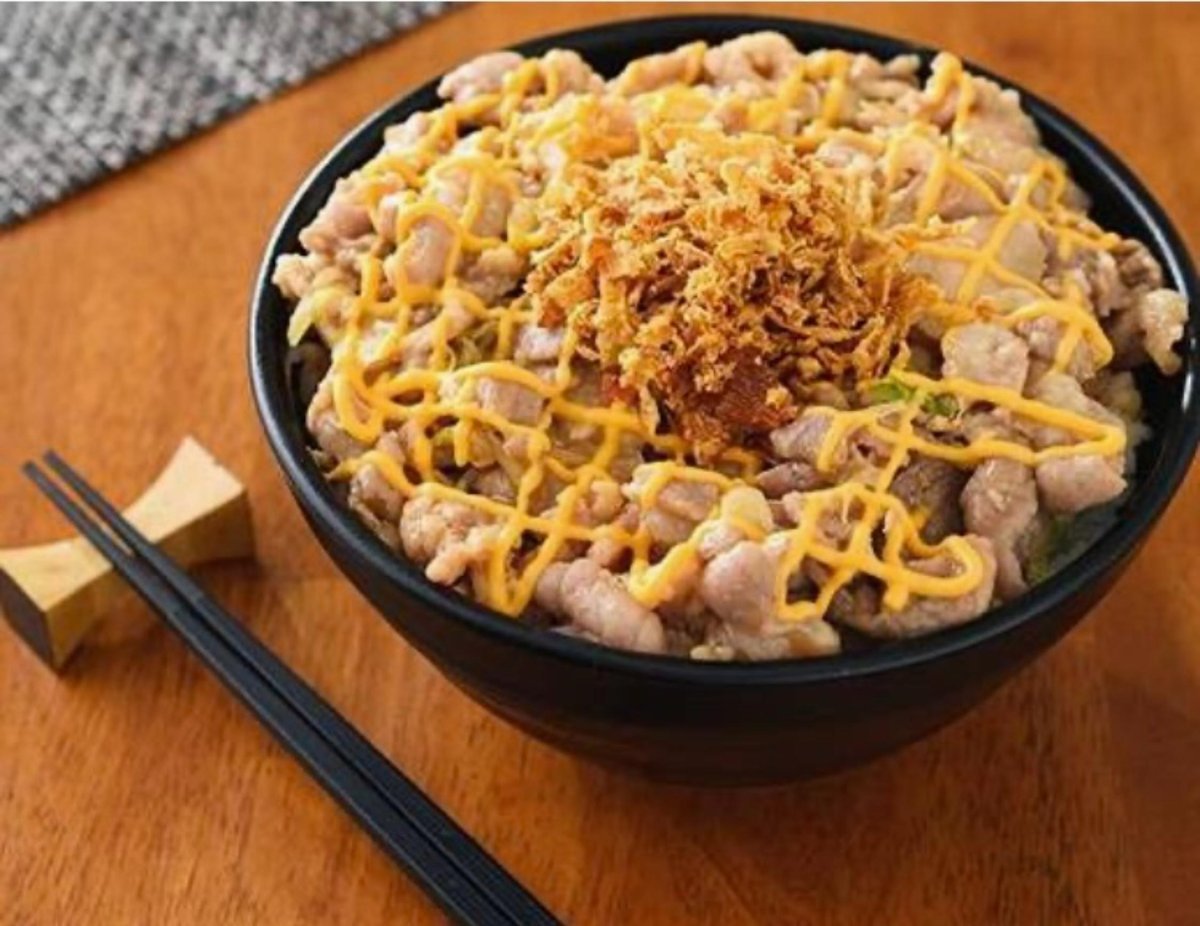 豚丼盛りさん、 激盛り豚丼 メガトン 上池袋店 | Wolt | デリバリー | 東京