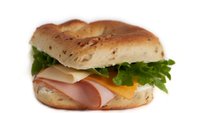 Hozzáadás a kosárhoz XL Ham & cheese bagel - Sonkás sajtos kézműves kocka bagel