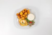 Objednať Grilovaný kurací steak zapekaný so šunkou a syrom, volské oko