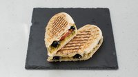 Hozzáadás a kosárhoz Pesto panini sandwich