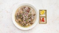 Objednať Vietnamská polievka s kuracím/hovädzím mäsom